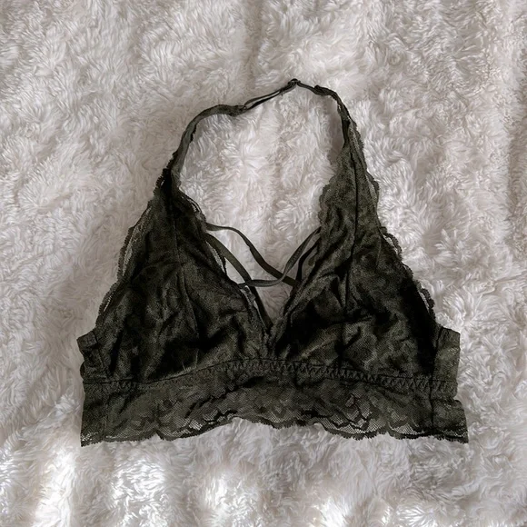 PINK Victoria’s Secret Lace Bralette - Picture 1 of 3